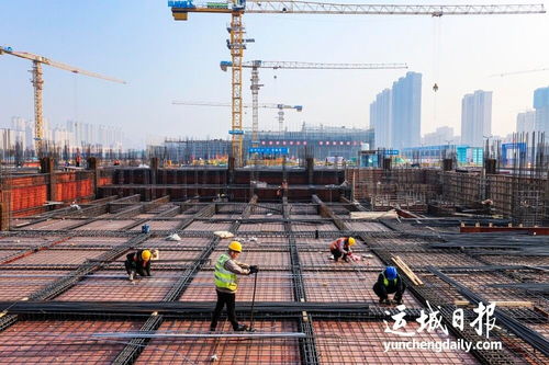 會展中心建設工地上的奮斗身影